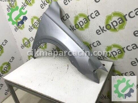 Audi Q3 Sağ Ön Çamurluk 8U0821106 çıkma parça