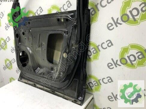 Audi Q3 Sağ Ön Kapı 8U0831052 çıkma parça