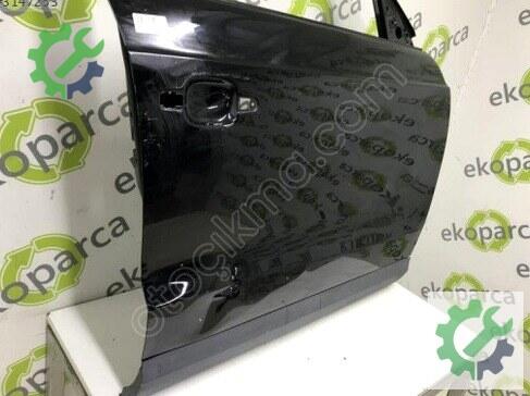 Audi Q3 Sağ Ön Kapı 8U0831052 çıkma parça