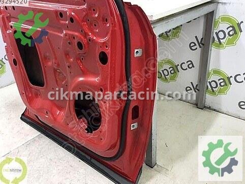 Audi Q3 Sol Ön Kapı 8U0831051 çıkma parça