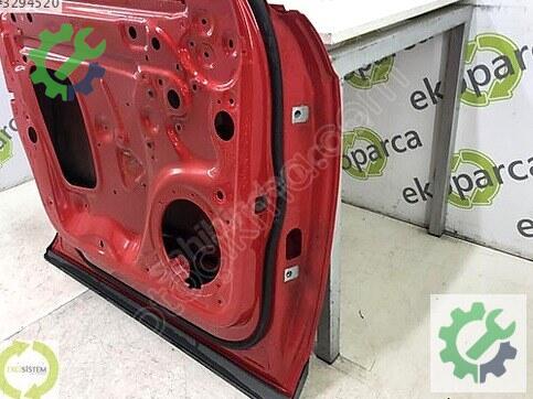 Audi Q3 Sol Ön Kapı 8U0831051 çıkma parça
