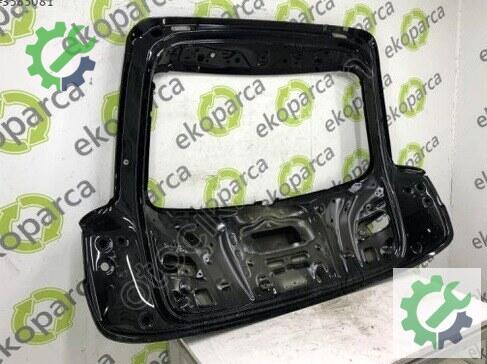 Audi Q3 Bagaj Kapağı 8U0827025B çıkma parça