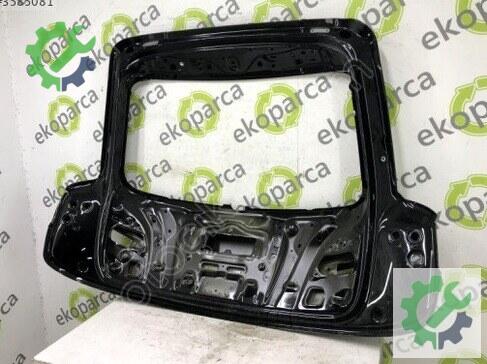 Audi Q3 Bagaj Kapağı 8U0827025B çıkma parça