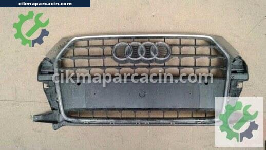 Audi Q3 Ön Panjur çıkma parça