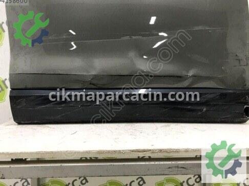 Audi Q3 Sağ Ön Kapı 83A831052 çıkma parça