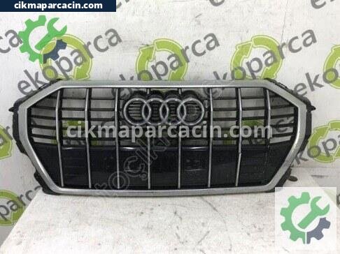 Audi Q3 Ön Panjur çıkma parça