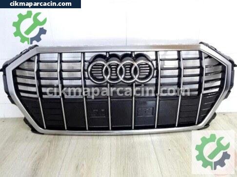 Audi Q3 Ön Panjur çıkma parça