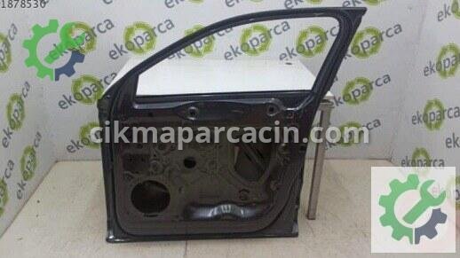 Audi Q3 Sağ Ön Kapı 83A831052 çıkma parça