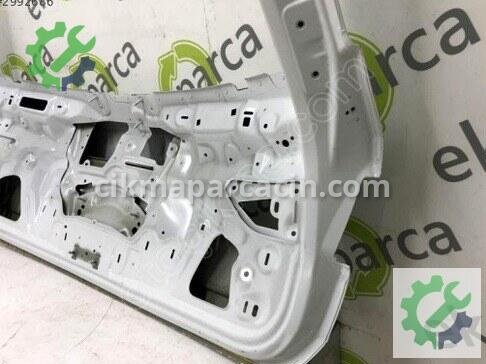 Audi Q3 Bagaj Kapağı 83A827025 çıkma parça
