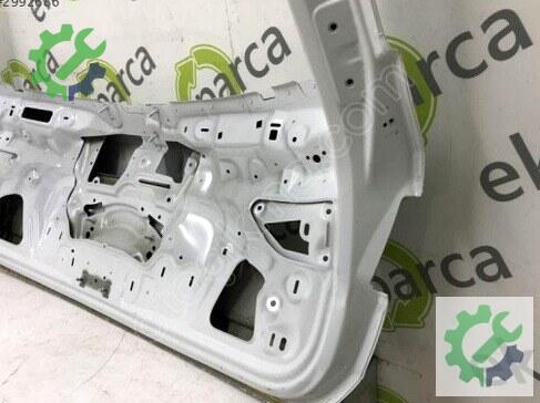 Audi Q3 Bagaj Kapağı 83A827025 çıkma parça