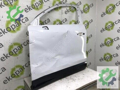 Audi Q3 Sol Ön Kapı 83A831051 çıkma parça