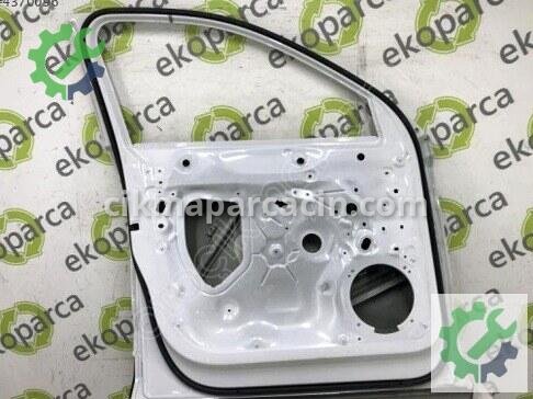 Audi Q3 Sol Ön Kapı 83A831051 çıkma parça