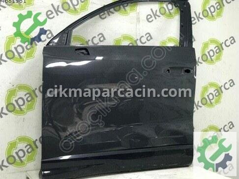 Audi Q3 Sol Ön Kapı 83A831051 çıkma parça