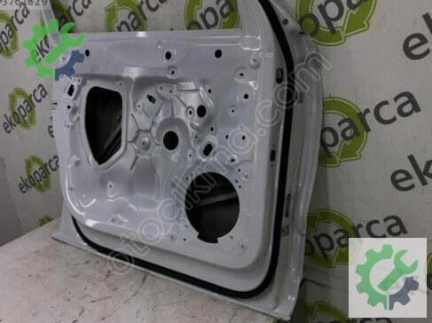 Audi Q3 Sol Ön Kapı 83A831051 çıkma parça