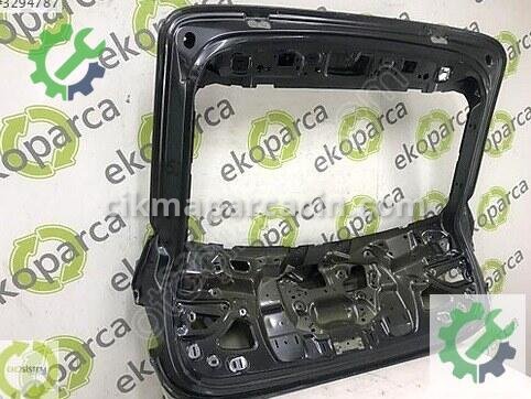Audi Q3 Bagaj Kapağı 83F827025 çıkma parça