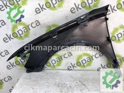 Audi Q3 Sağ Ön Çamurluk 83A821022 çıkma parça