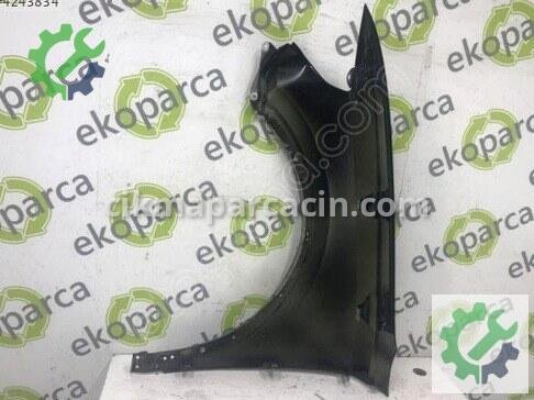 Audi Q3 Sağ Ön Çamurluk 83A821022 çıkma parça