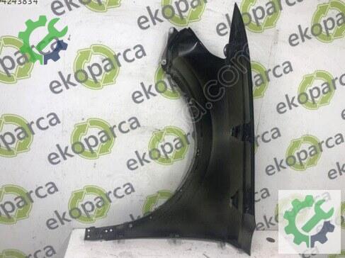 Audi Q3 Sağ Ön Çamurluk 83A821022 çıkma parça