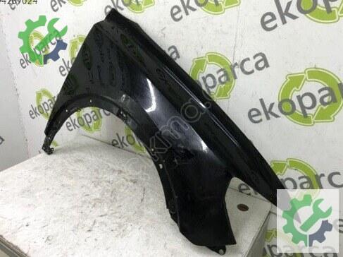 Audi Q3 Sağ Ön Çamurluk 83A821022 çıkma parça