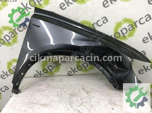 Audi Q3 Sağ Ön Çamurluk 83A821022 çıkma parça