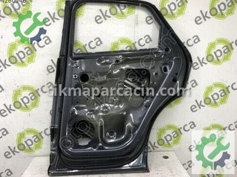 Audi Q3 Sağ Arka Kapı 83A833052 çıkma parça