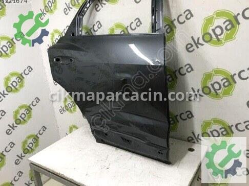 Audi Q3 Sağ Arka Kapı 83A833052 çıkma parça