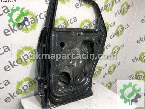 Audi Q3 Sağ Arka Kapı 83A833052 çıkma parça