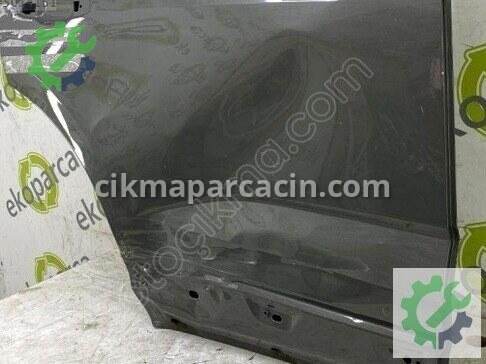 Audi Q3 Sağ Arka Kapı 83A833052 çıkma parça