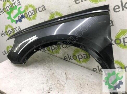Audi Q3 Sol Ön Çamurluk çıkma parça