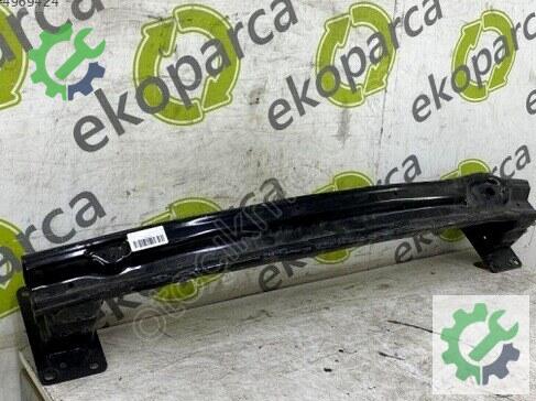 Audi Q3 Arka Tampon Demiri 83A807309 çıkma parça