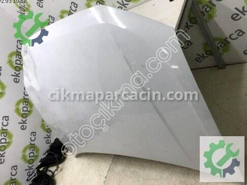 Audi Q3 Kaput 83A823029 çıkma parça