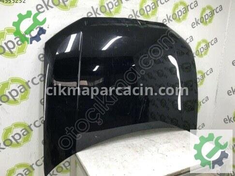 Audi Q3 Kaput 83A823029 çıkma parça