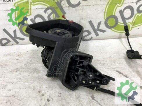 Audi Q3 Sağ Dış Ayna 83B857410J çıkma parça