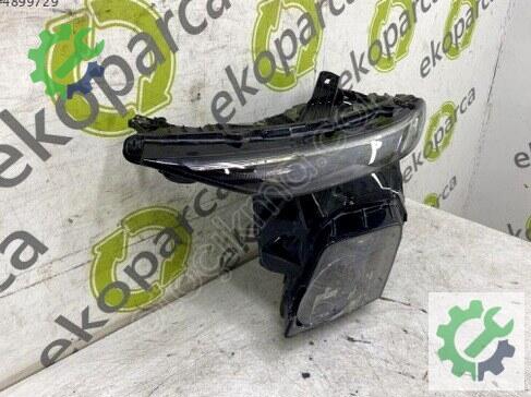 Audi Q3 Sol Ön Far 83H941033 çıkma parça