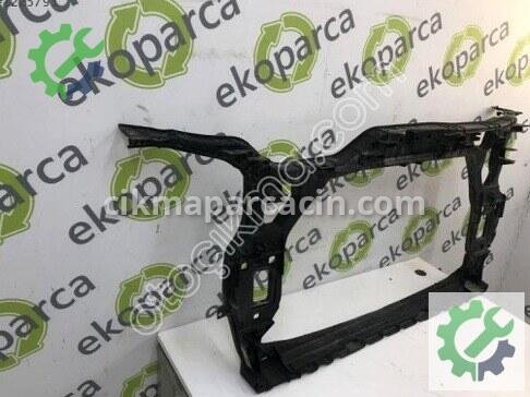 Audi Q5 Ön Panel 8R0805594 çıkma parça