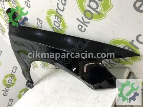 Audi Q5 Sağ Ön Çamurluk 8R0821106 çıkma parça
