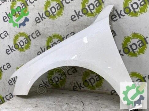 Audi Q5 Sol Ön Çamurluk 8R0821105 çıkma parça