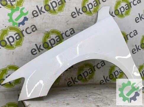 Audi Q5 Sol Ön Çamurluk 8R0821105 çıkma parça