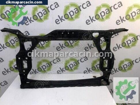 Audi Q5 Ön Panel çıkma parça