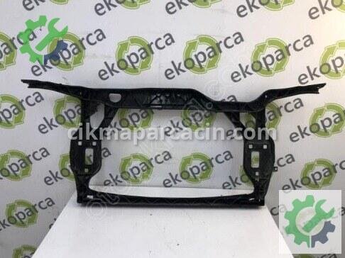 Audi Q5 Ön Panel 8R0805594D çıkma parça