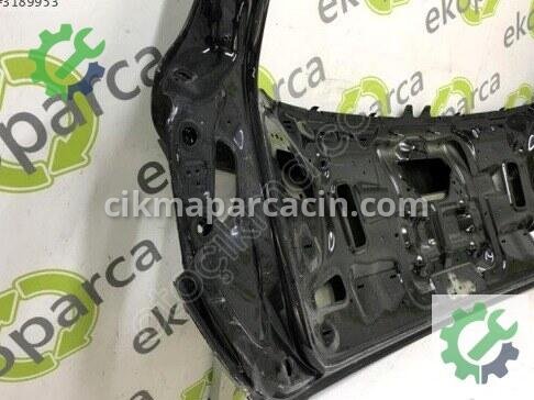 Audi Q5 Bagaj Kapağı 8R0827023C çıkma parça