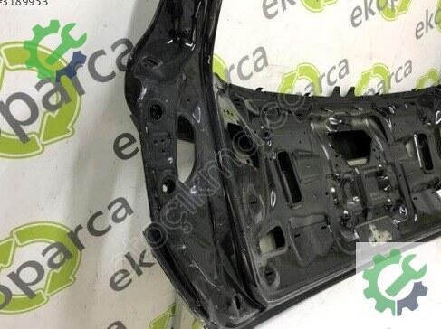 Audi Q5 Bagaj Kapağı 8R0827023C çıkma parça