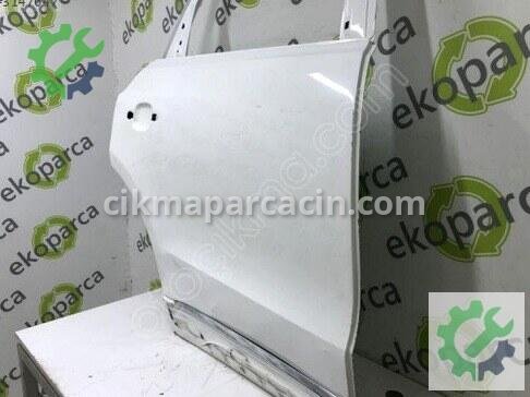 Audi Q5 Sağ Arka Kapı 8R0833052B çıkma parça