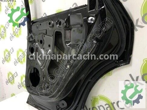 Audi Q5 Sağ Arka Kapı 8R0833052B çıkma parça