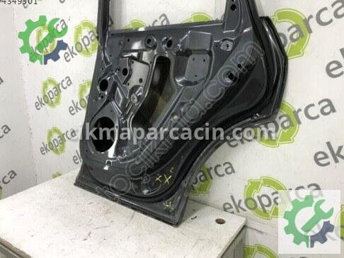 Audi Q5 Sağ Arka Kapı 8R0833052B çıkma parça