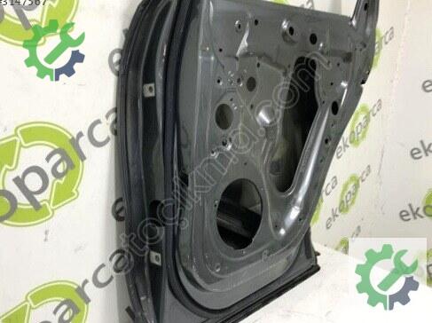 Audi Q5 Sağ Arka Kapı 8R0833052B çıkma parça