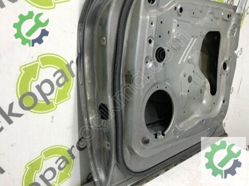 Audi Q5 Sağ Ön Kapı 8R0831052E çıkma parça