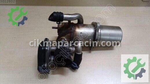 Audi Q5 EGR Soğutucu 04L131512A çıkma parça