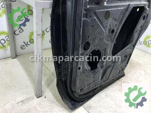 Audi Q7 Sağ Arka Kapı 4L0833052 çıkma parça