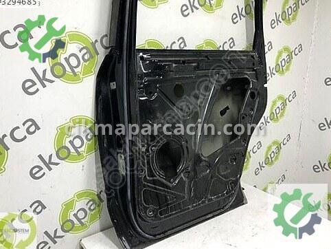 Audi Q7 Sağ Arka Kapı 4L0833052 çıkma parça